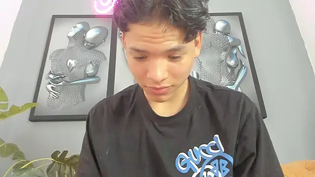 camillo_virgil's cam snapshot