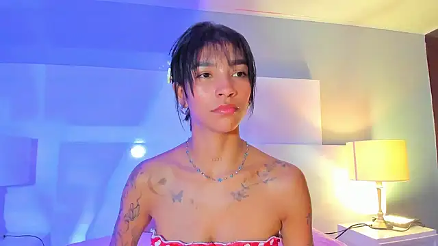 LauraAristizabal's cam snapshot