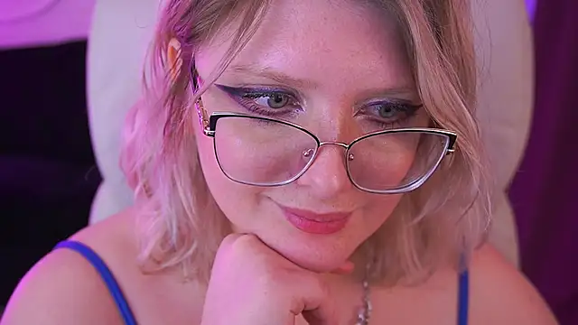 CoolTatis live sex cam