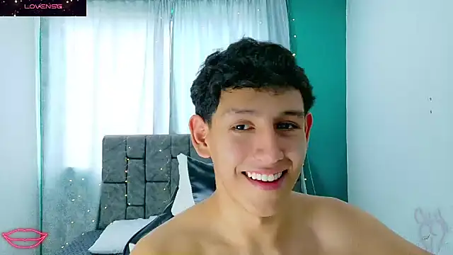 FelipeGonzalezz's cam snapshot