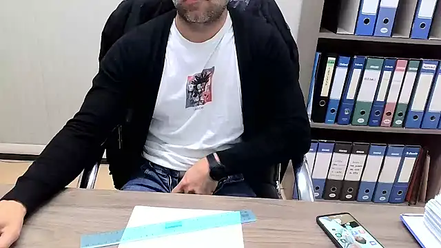 Evasionee live sex cam