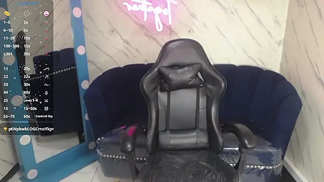 Maleja_v_'s cam snapshot