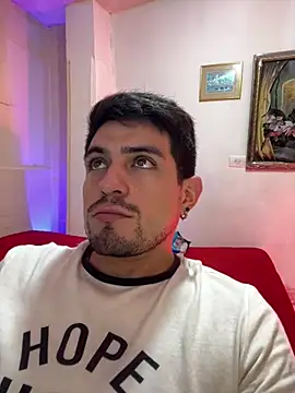 williamsmiiths16 live sex cam