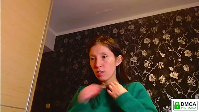 Sophi_Cute's cam snapshot