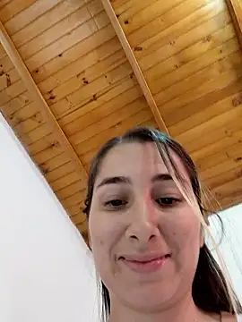 Iris_love18 live sex cam