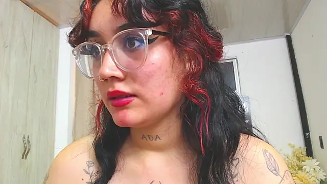 lily_f00x's cam snapshot