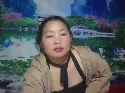 PhamPhung live sex cam