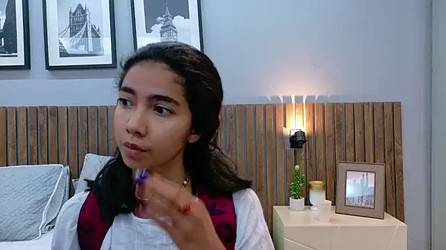 luna_roja25 live sex cam