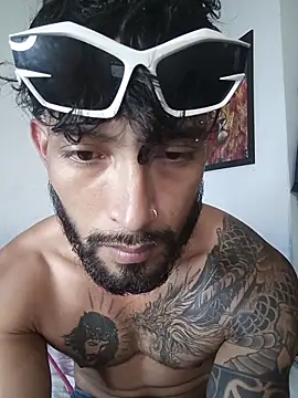 Kingbigcock23cm live sex cam