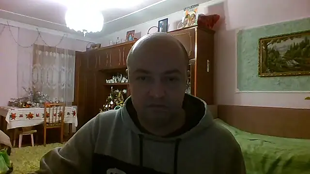 Luceriusbigass live sex cam