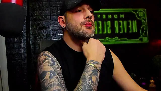 LexHardy live sex cam