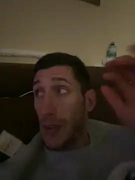 Gionnytav live sex cam