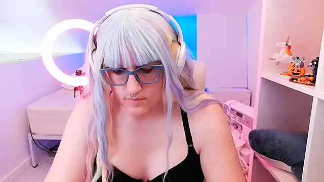 GoddessCayenne live sex cam