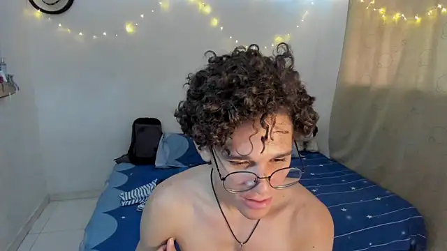 Tom_Blues's cam snapshot