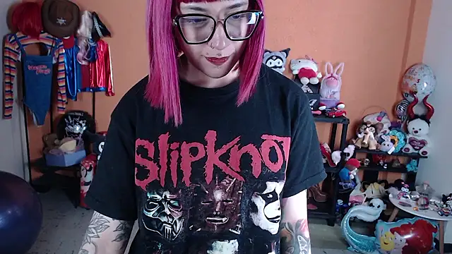 MissMiia2's cam snapshot