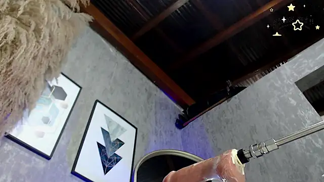 Lena_helleen live sex cam