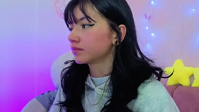 april_bennett's cam snapshot