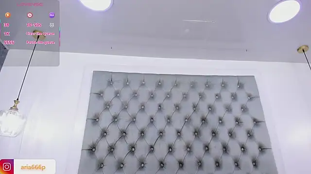 aria_paul's cam snapshot