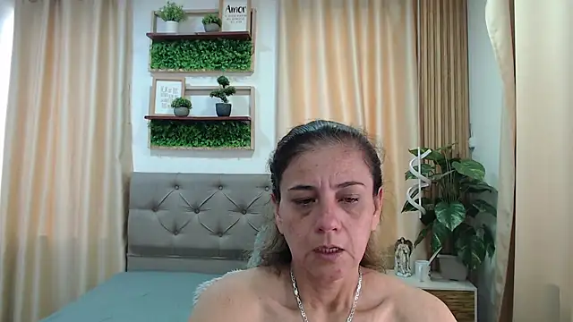 sasi_luna's cam snapshot