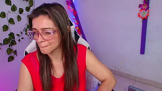 Carol_Miss2's cam snapshot