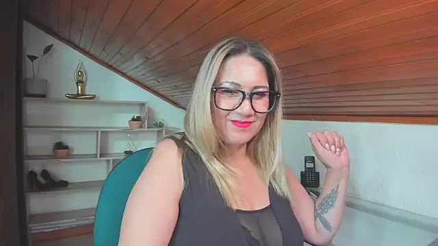 yayita_mature's cam snapshot