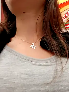 _Isabella-7's cam snapshot