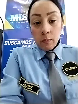 CRISTAL__11's cam snapshot