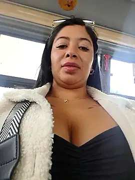 Pp-ari4na03's cam snapshot