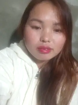 Savi-cute live sex cam