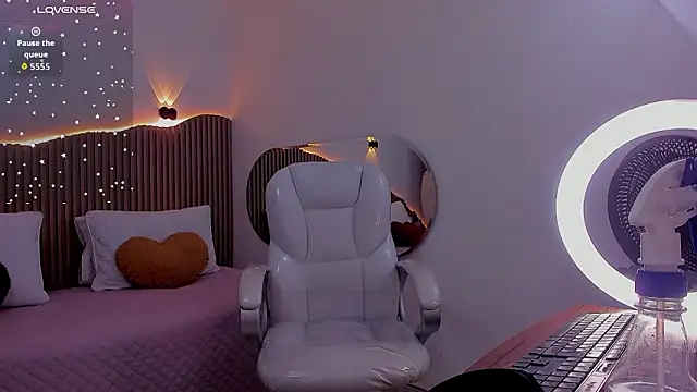 Oriana_long's cam snapshot