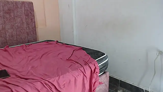 maye_bbw_pabom's cam snapshot