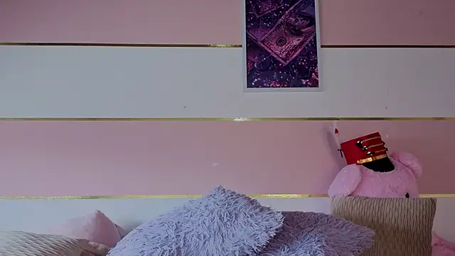 Charlotte__Miller live sex cam