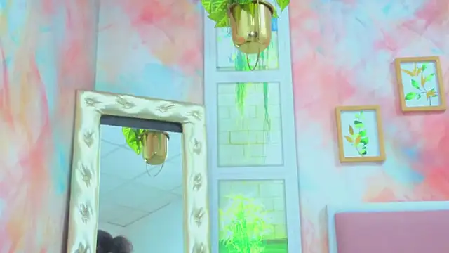 Idiris_big's cam snapshot