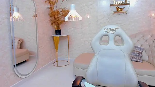 MiaMaturee's cam snapshot