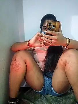 PG_girl_12th's cam snapshot