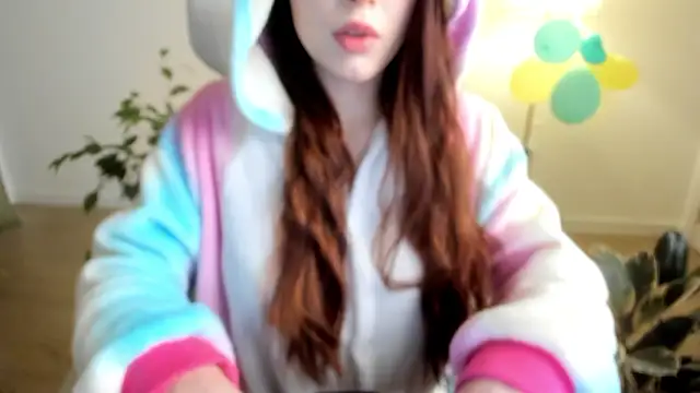 stacyluxxe's cam snapshot