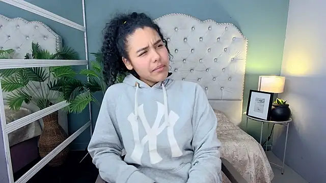 AriaVega's cam snapshot