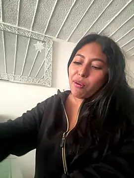 emmyjhonson07's cam snapshot