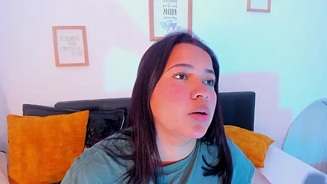 tamaraspencer_'s cam snapshot