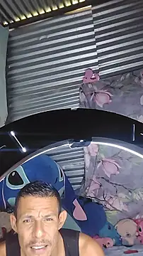 juanmaur22 live sex cam