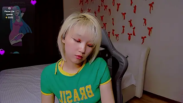 Milla_Aheo's cam snapshot