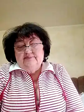 MilaSky5303's cam snapshot