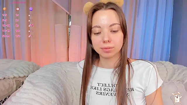 Goldy_Grace_'s cam snapshot