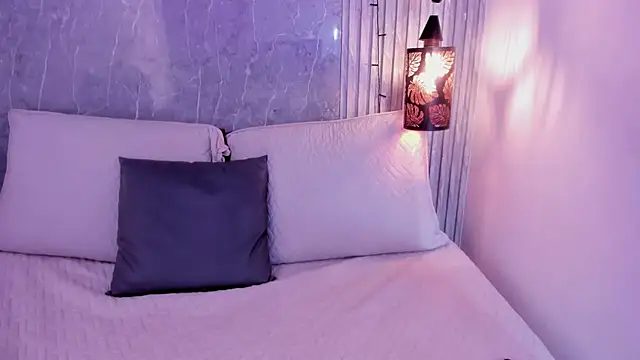 Emili__hot's cam snapshot