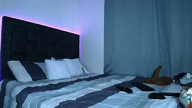 IssabellaLopez's cam snapshot