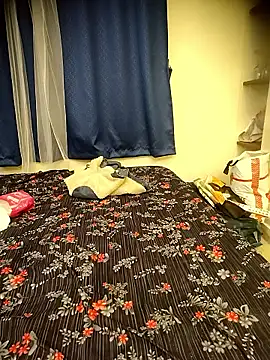 Snaya-baby's cam snapshot