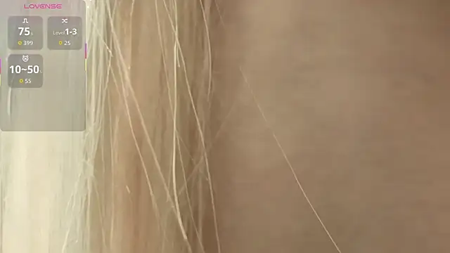 ViollaBloom's cam snapshot