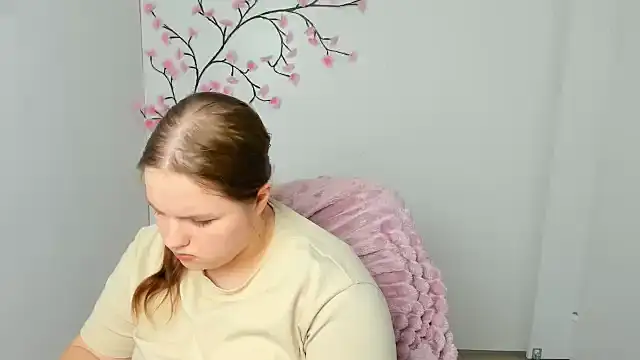 Kitty_Mia_Kitty's cam snapshot