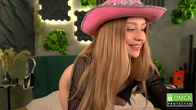 ella_knockers_xl's cam snapshot