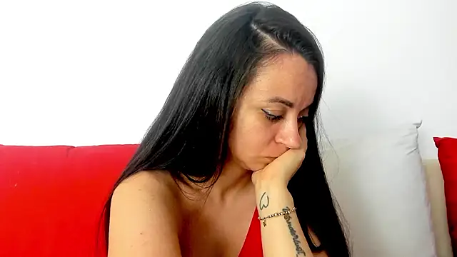 cute_angel95's cam snapshot